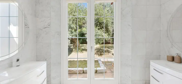 Long-term rent of detached villa in The Golden Mile 2
