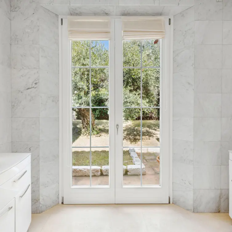Long-term rent of detached villa in The Golden Mile