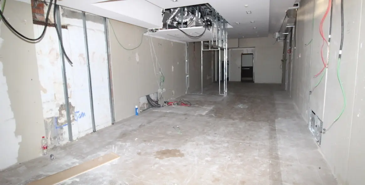 Long-term rent of shop in Puerto Banús 1