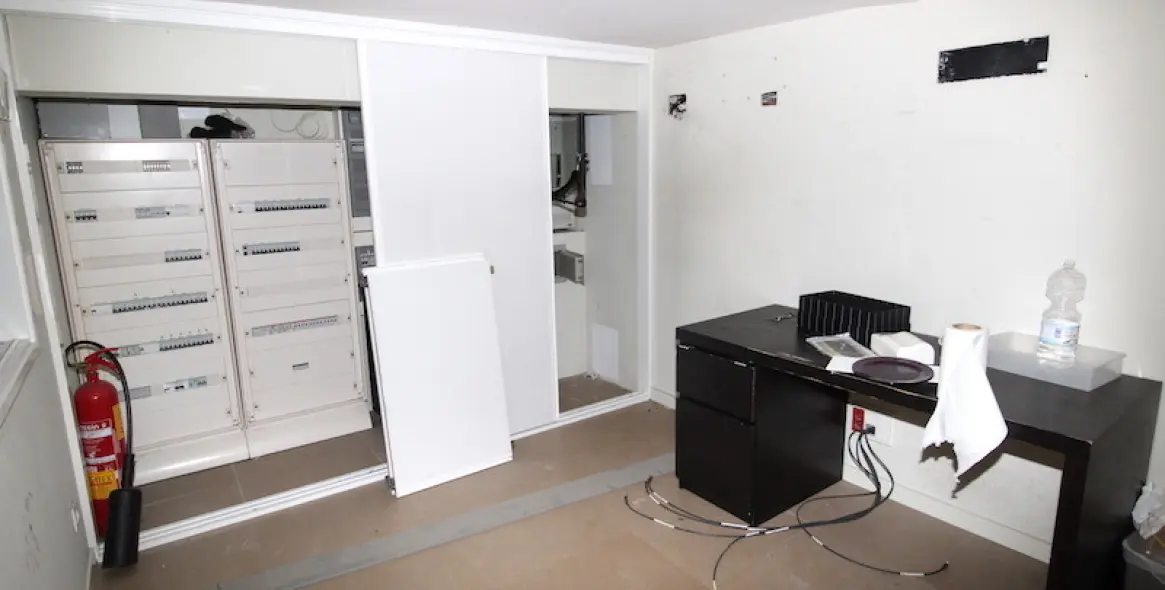 Long-term rent of shop in Puerto Banús 3