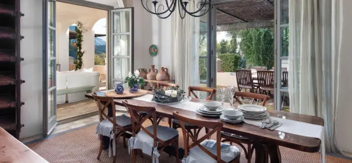 Long-term rent of detached villa in El Madroñal 4