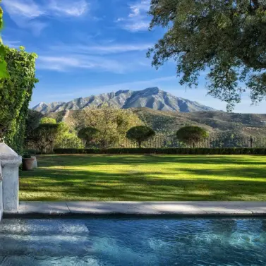 Долгосрочная аренда  отдельно стоящей виллы в El Madroñal