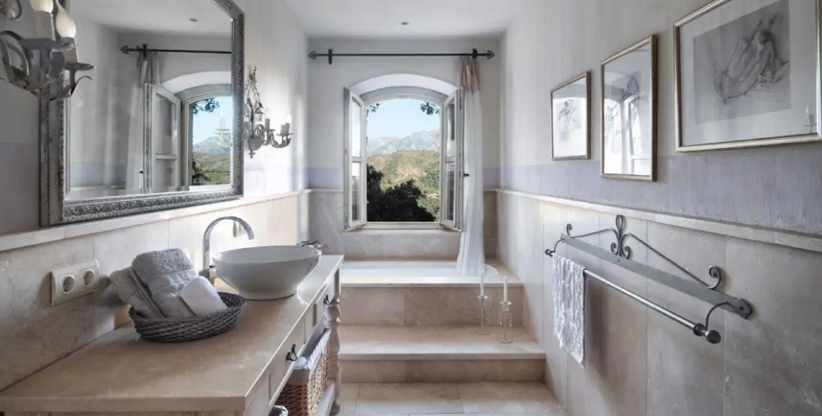 Долгосрочная аренда  отдельно стоящей виллы в El Madroñal 15