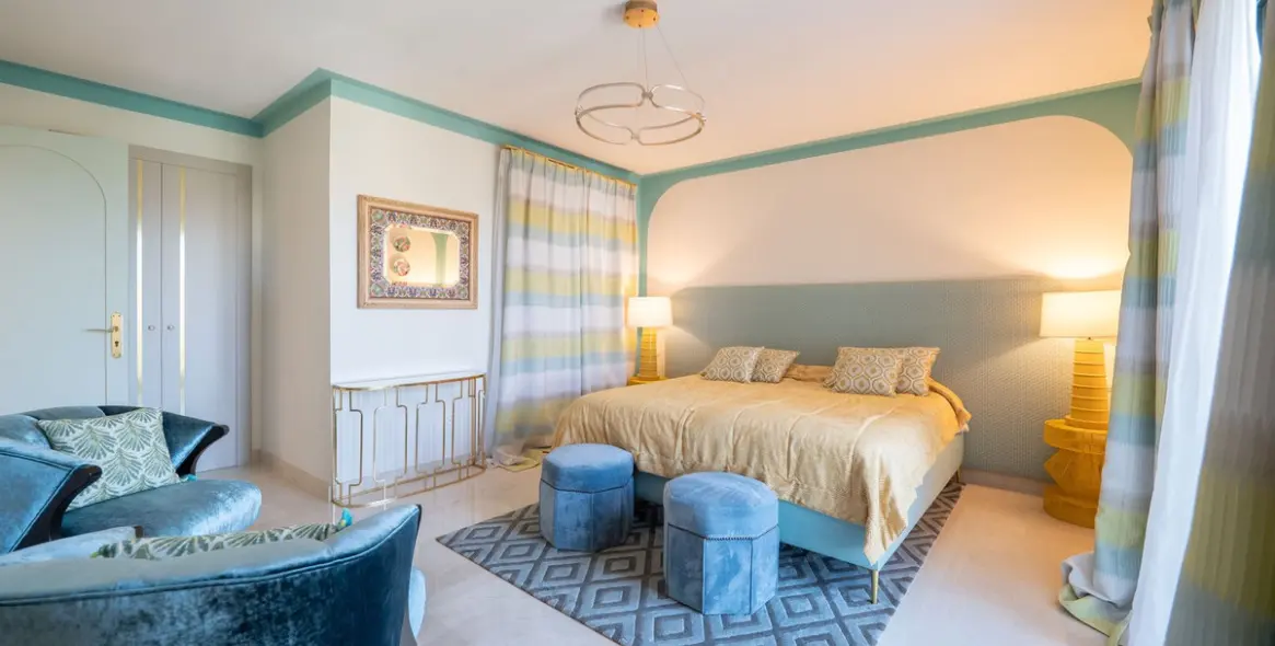 Long-term rent of detached villa in Estepona 20