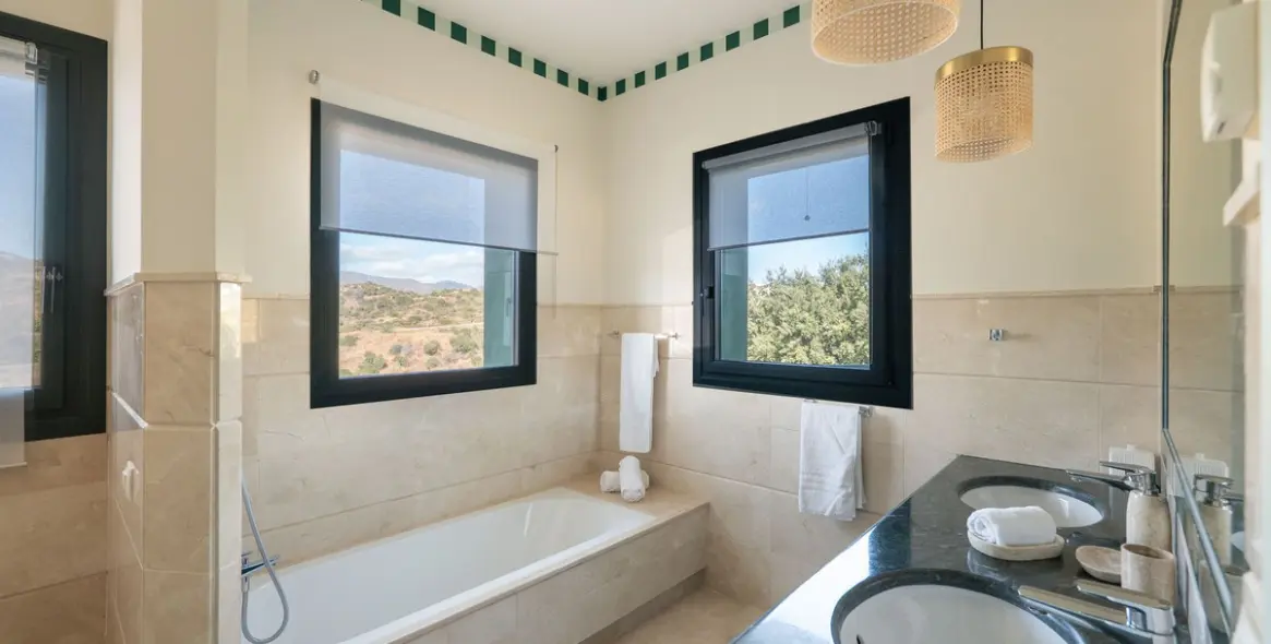 Long-term rent of detached villa in Selwo 33