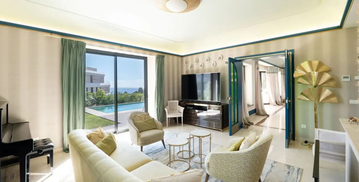 Long-term rent of detached villa in Selwo 60