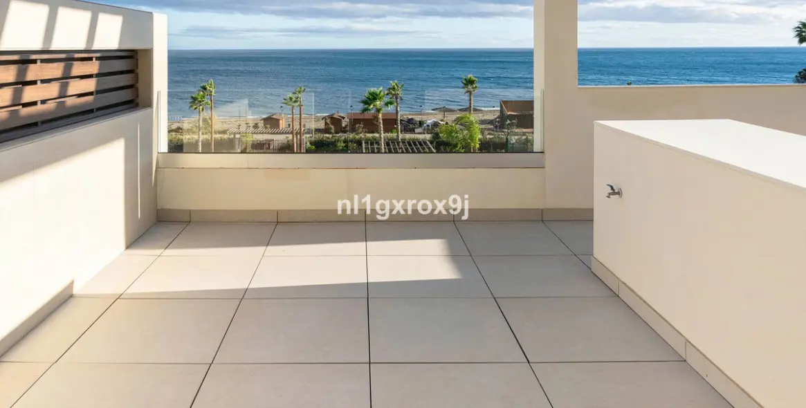 Долгосрочная аренда двухуровневого пентхауса в Estepona 25