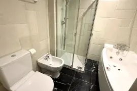 Image 9 thumb