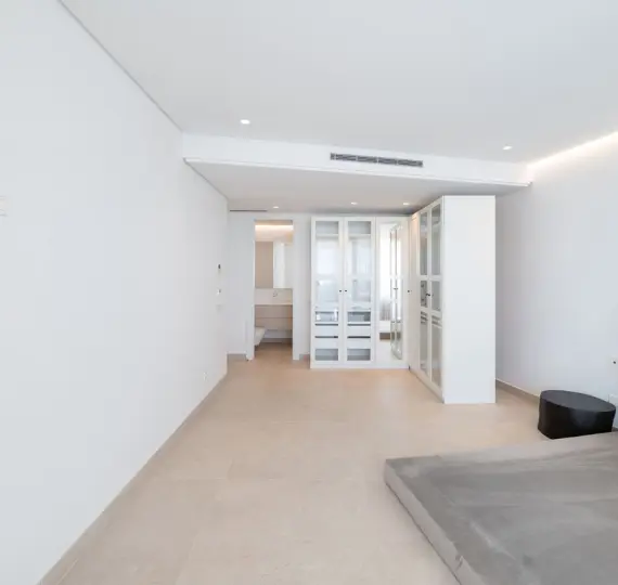 Долгосрочная аренда апартаментов на первом этаже в Benahavís