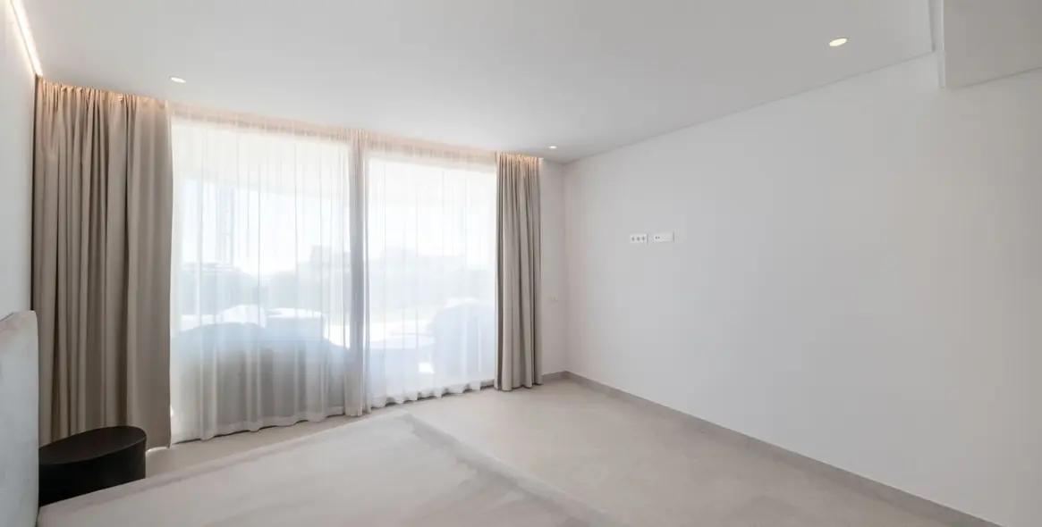 Long-term rent of ground floor apartment in Benahavís 11