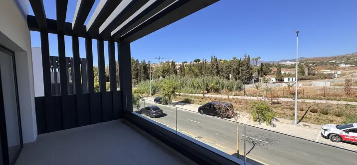 Long-term rent of semi-detached house in Atalaya 4