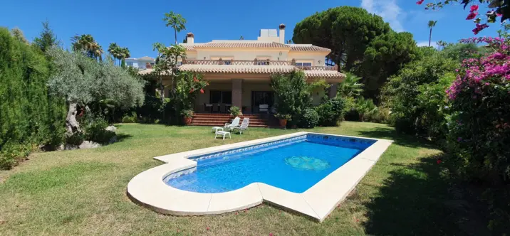 Long-term rent of detached villa in El Rosario 0