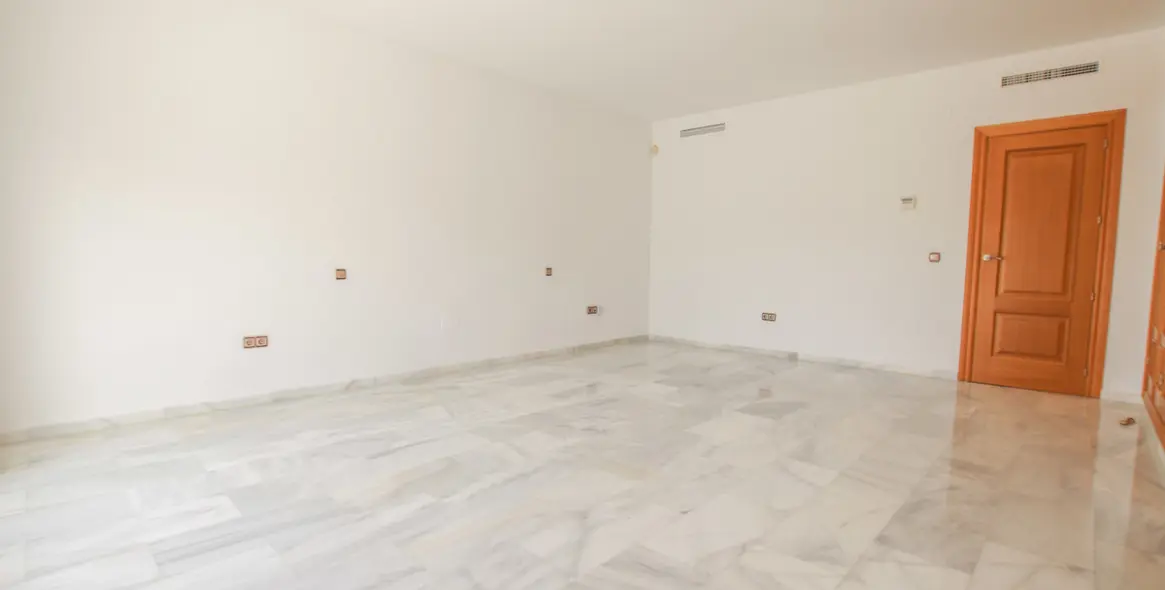 Long-term rent of detached villa in El Rosario 17