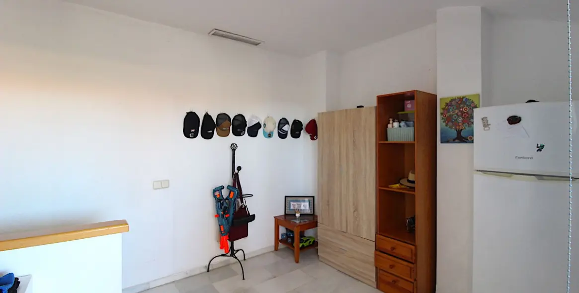 Продажа двухуровневого пентхауса в San Pedro de Alcántara 15