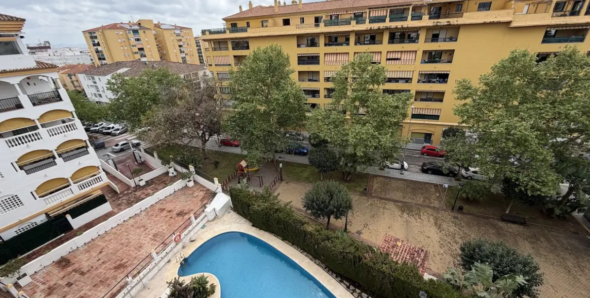 Продажа двухуровневого пентхауса в San Pedro de Alcántara 29