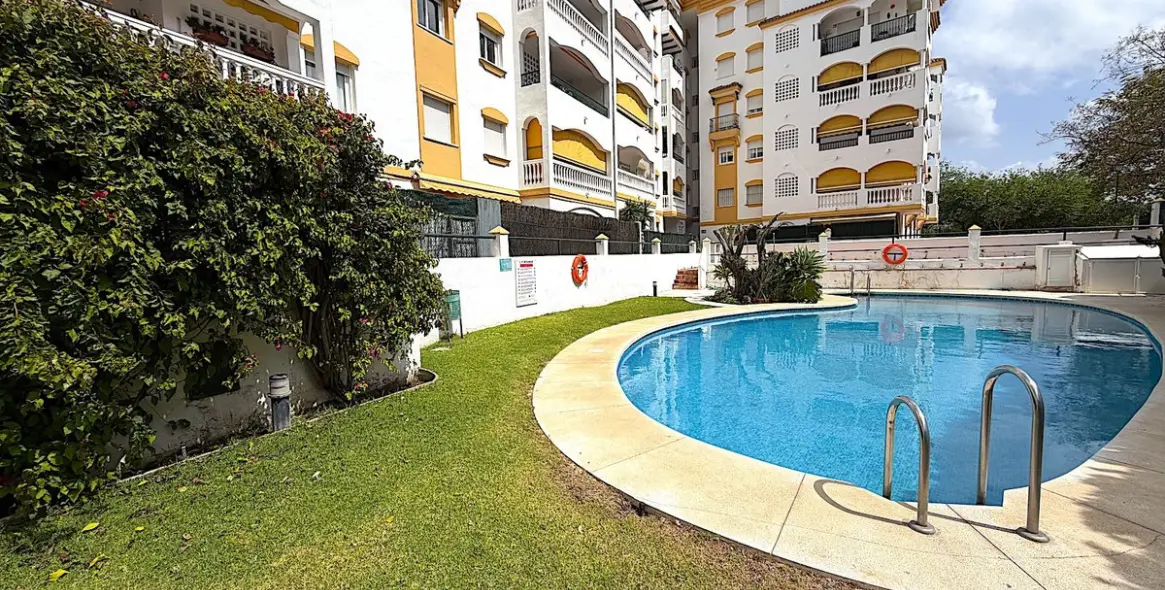 Продажа двухуровневого пентхауса в San Pedro de Alcántara 30