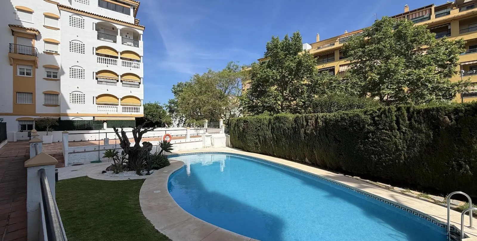 Sale of penthouse duplex in San Pedro de Alcántara 1