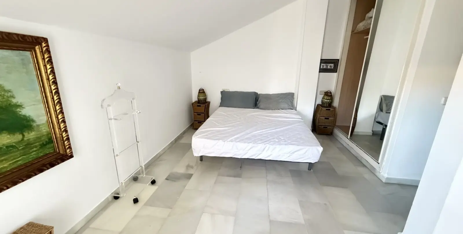 Sale of penthouse duplex in San Pedro de Alcántara 20