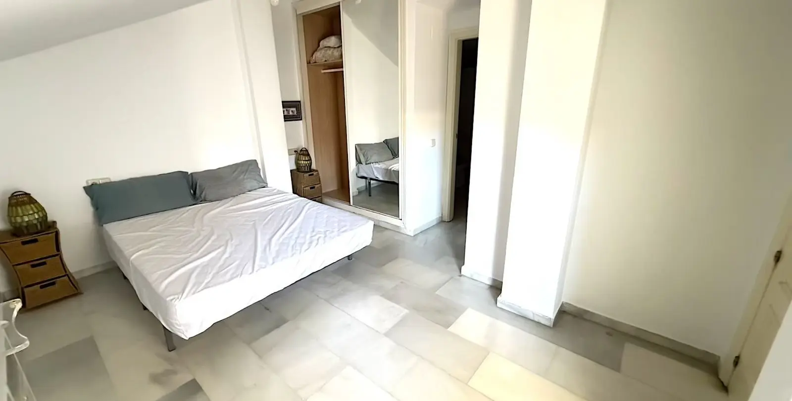 Sale of penthouse duplex in San Pedro de Alcántara 21