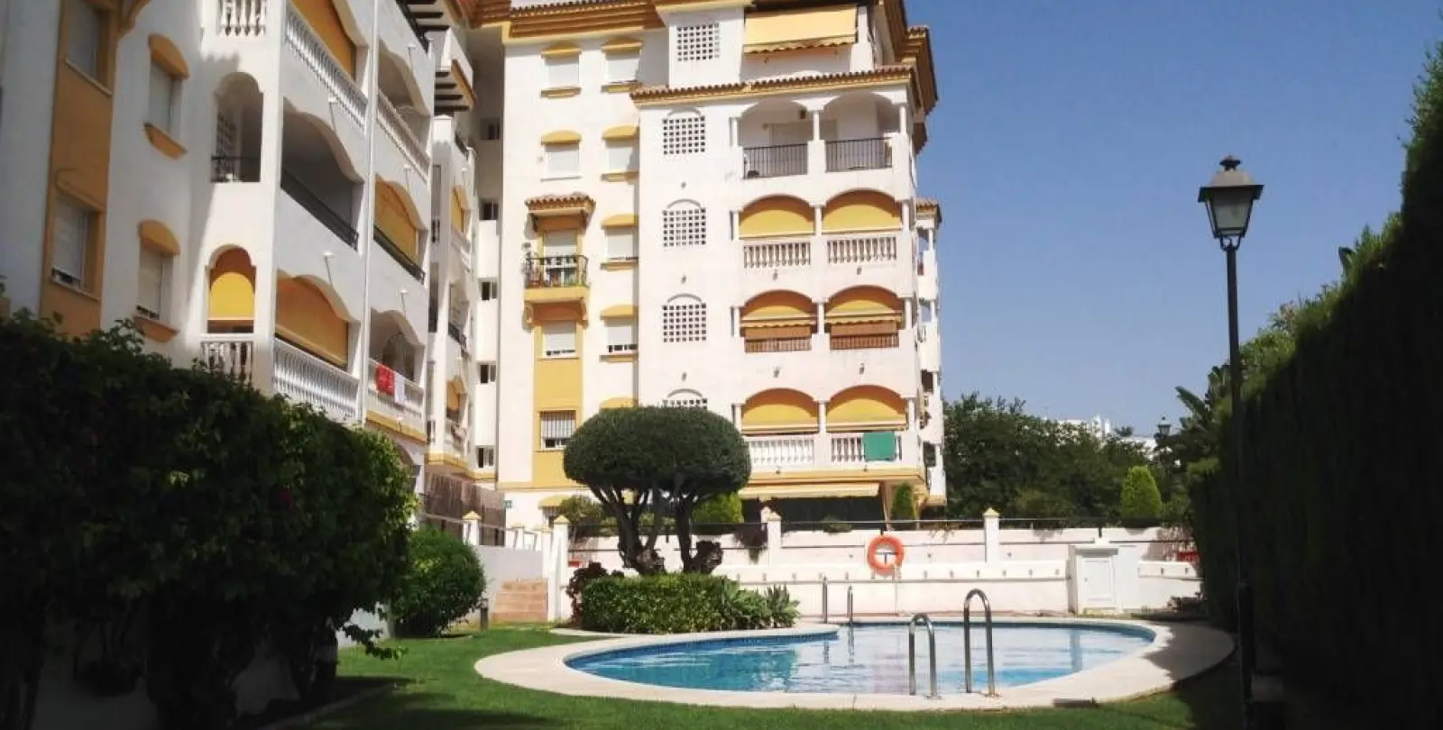 Sale of penthouse duplex in San Pedro de Alcántara 26
