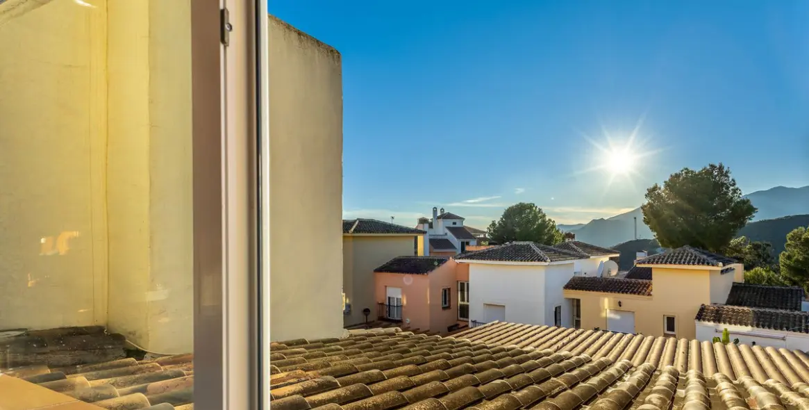 Sale of townhouse in Alhaurin Golf 18