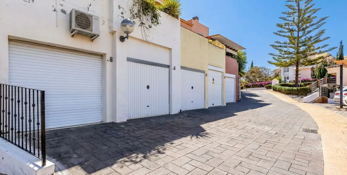 Sale of townhouse in Alhaurin Golf 24