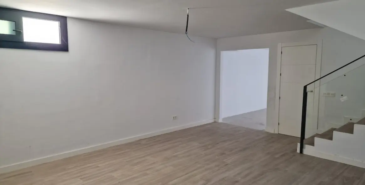 Sale of semi-detached house in Manilva 19