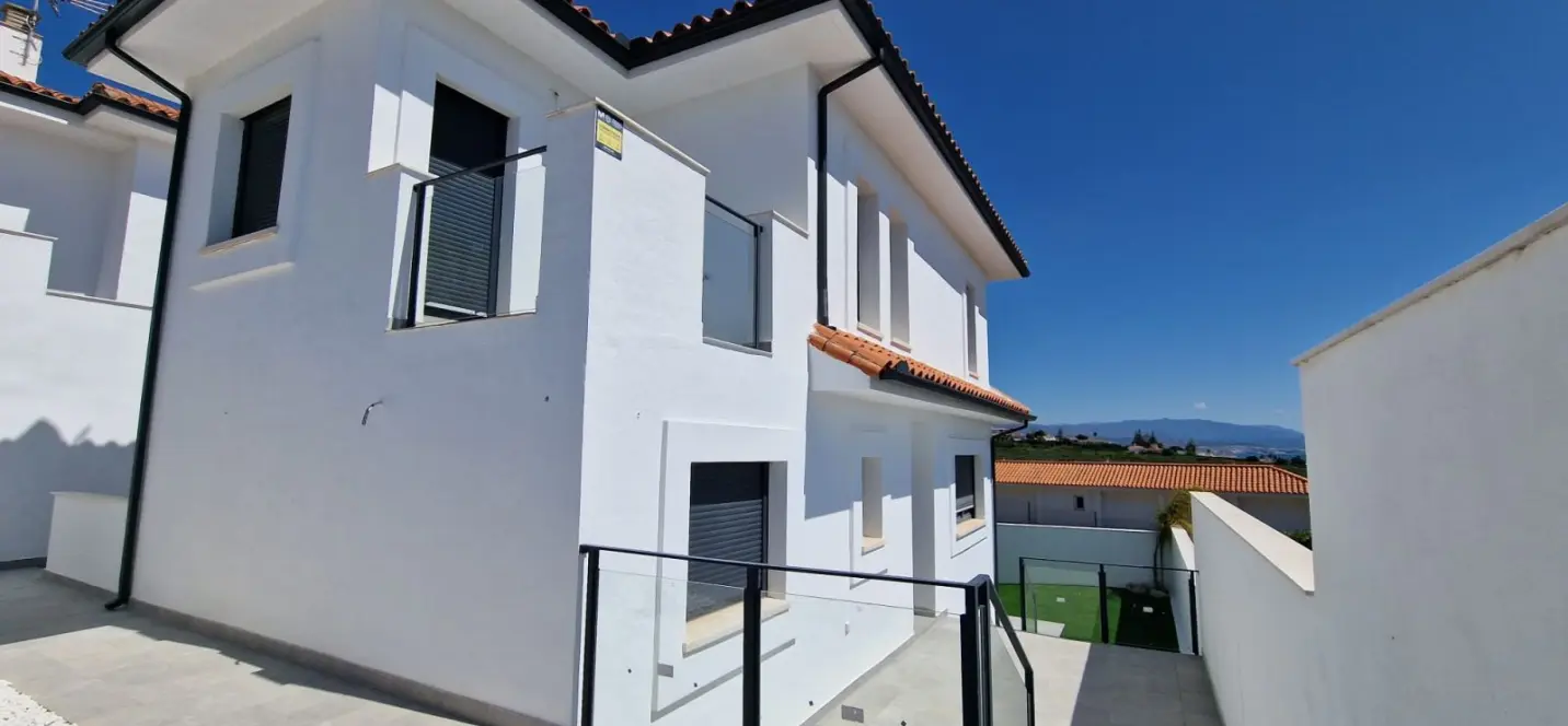 Sale of semi-detached house in Manilva 1