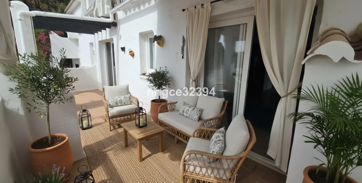 Sale of penthouse in Benahavís 3