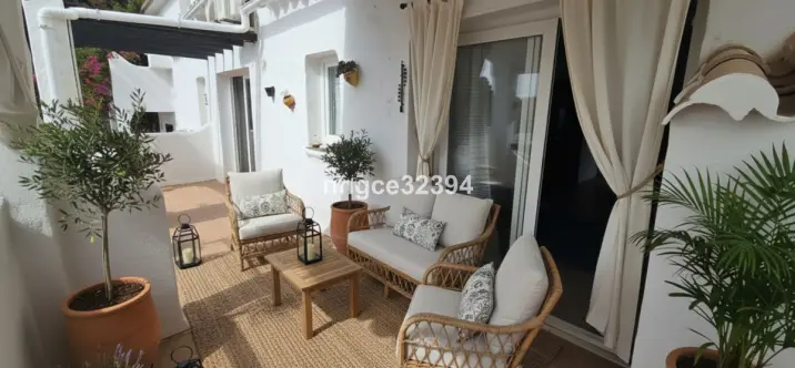 Sale of penthouse in Benahavís 2