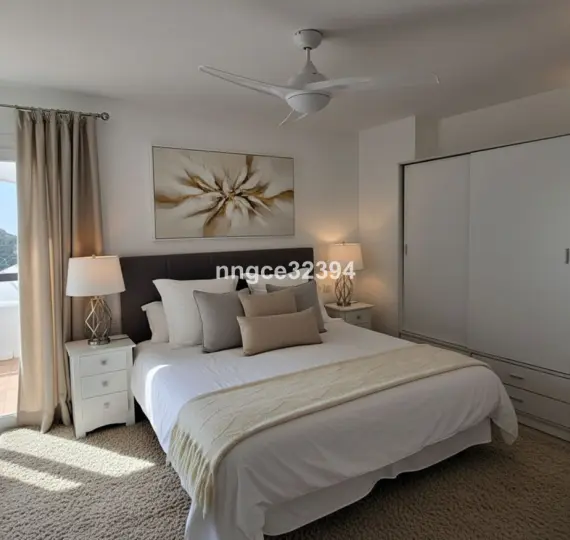 Sale of penthouse in Benahavís