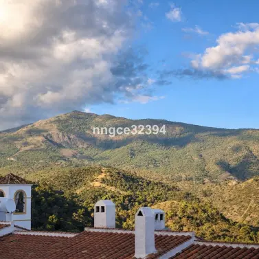 Sale of penthouse in Benahavís