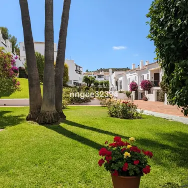 Sale of penthouse in Benahavís
