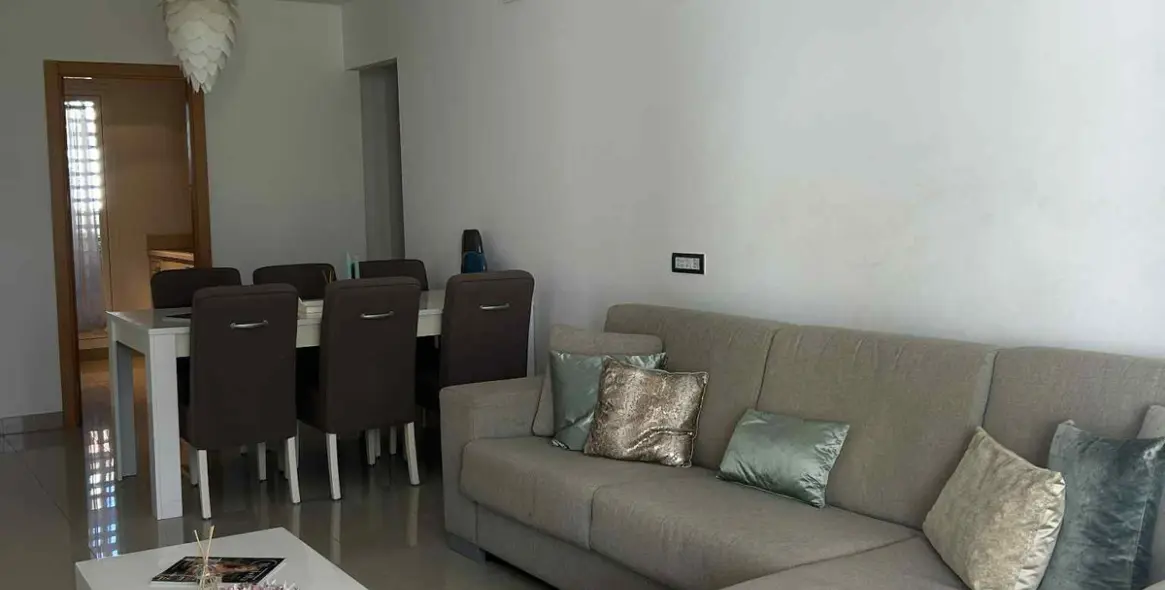 Sale of middle floor apartment in Estepona (district Estepona) 7