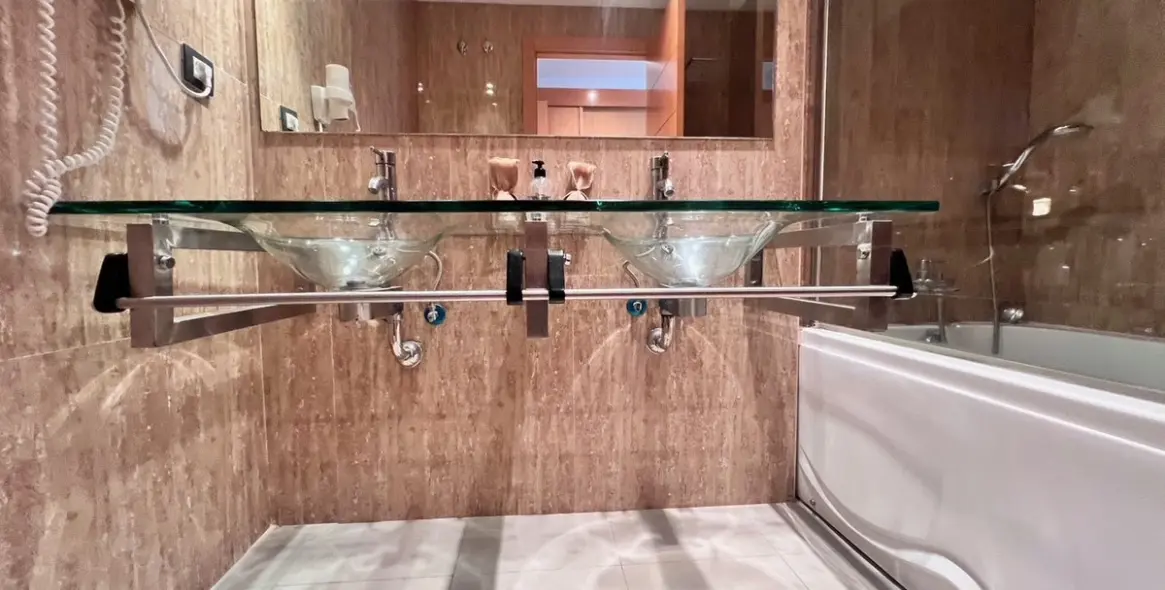 Продажа апартаментов на среднем этаже в Estepona 15