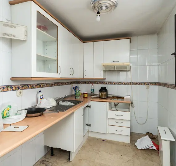 Продажа апартаментов на среднем этаже в Puerto Banús