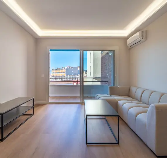 Sale of middle floor apartment in La Victoria