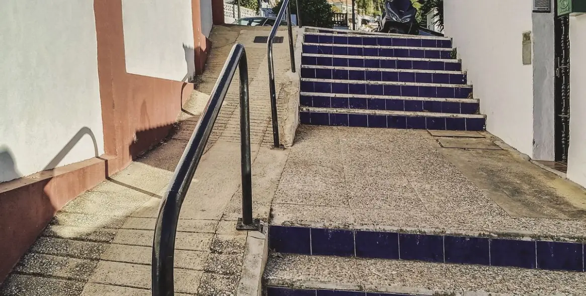 Продажа дома на две семьи в Nueva Andalucía (район Nueva Andalucía) 3