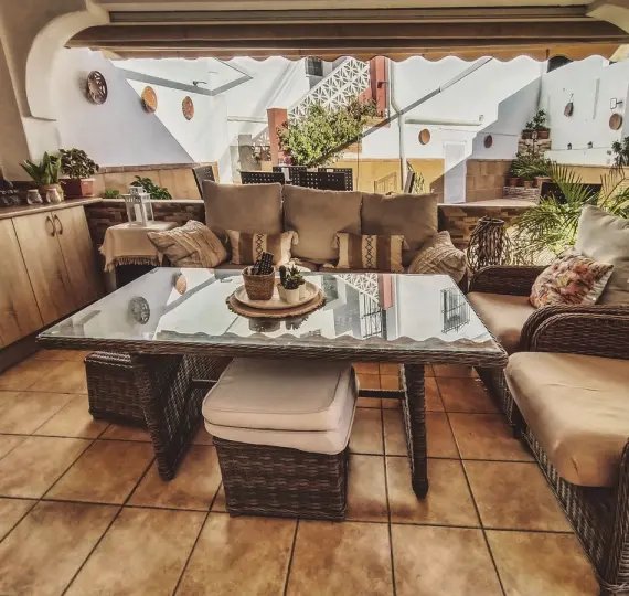 Дом на две семьи R5234509