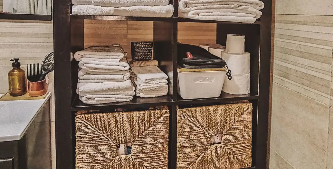 Sale of semi-detached house in La Campana 32