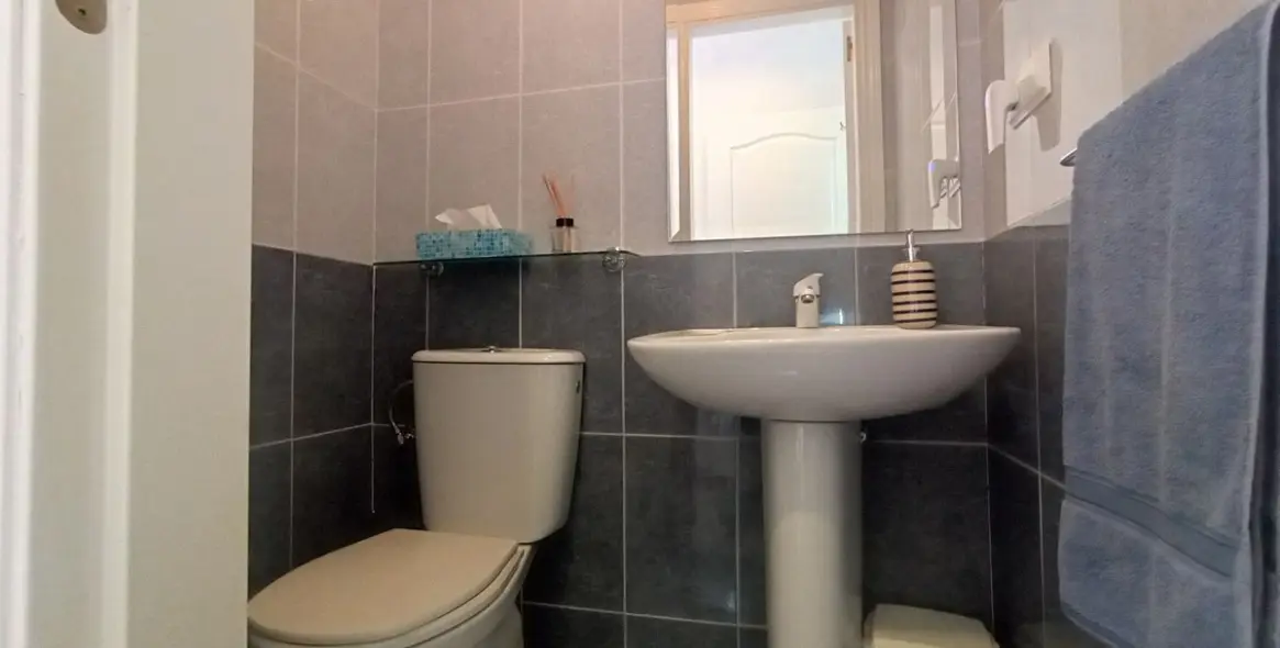 Sale of penthouse duplex in Calahonda 33