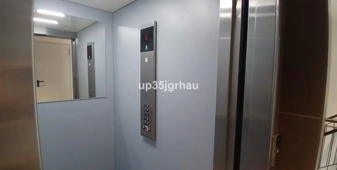 Продажа апартаментов на среднем этаже в Estepona 11