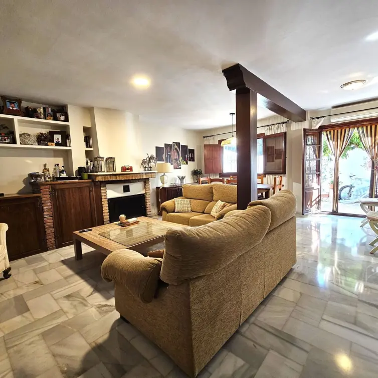 Sale of townhouse in Benahavís