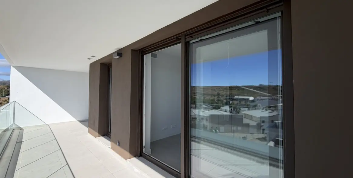 Sale of middle floor apartment in Estepona (district Estepona) 6