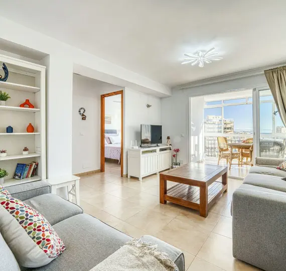 Sale of middle floor apartment in Los Boliches