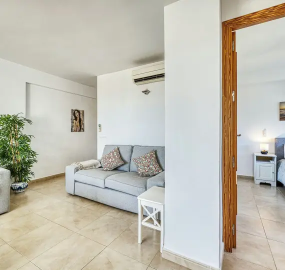 Sale of middle floor apartment in Los Boliches