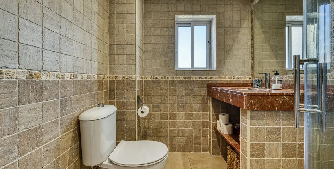 Sale of middle floor apartment in Los Boliches 10