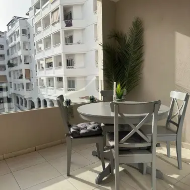 Продажа апартаментов на среднем этаже в Nueva Andalucía