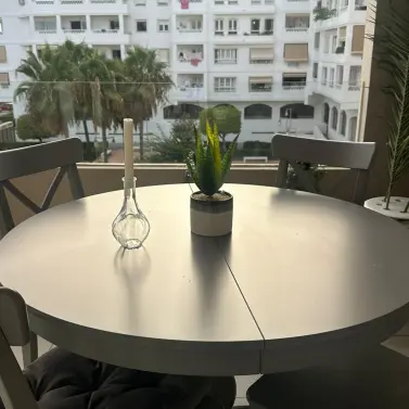 Продажа апартаментов на среднем этаже в Nueva Andalucía