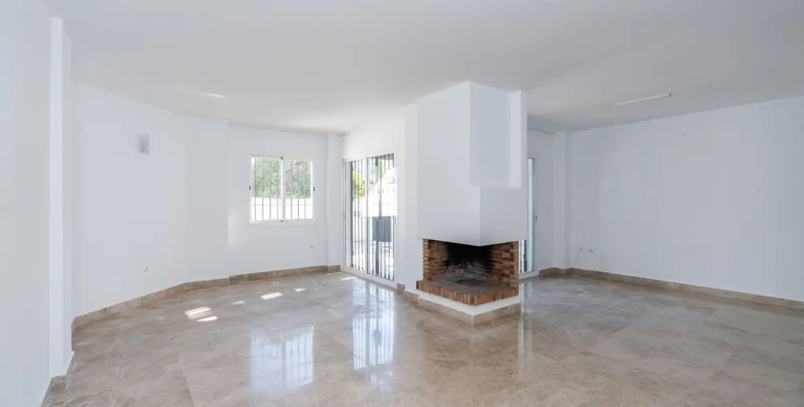 Продажа таунхауса в Nueva Andalucía (район Nueva Andalucía) 5